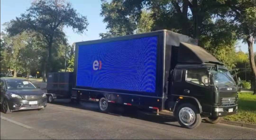 truck mobile display 